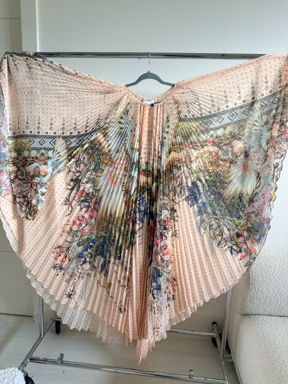 Pleated maxi dress - Picture 4 of 7